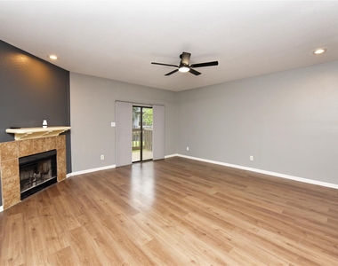 2023 Gentryside Drive - Photo Thumbnail 15