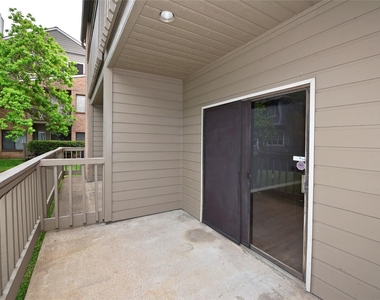 2023 Gentryside Drive - Photo Thumbnail 5