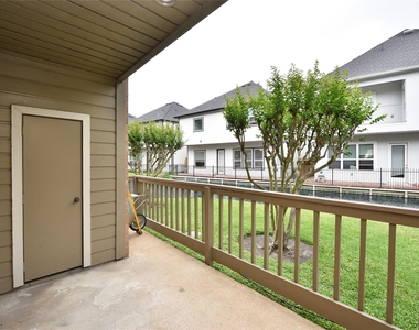 2023 Gentryside Drive - Photo Thumbnail 6