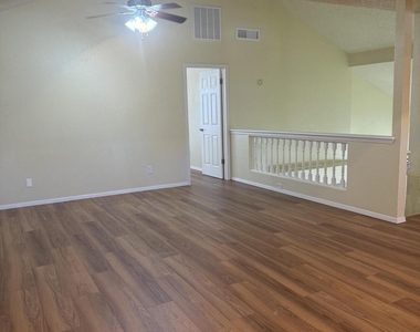 12000 Ivory Gate Way - Photo Thumbnail 27