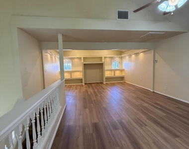 12000 Ivory Gate Way - Photo Thumbnail 37