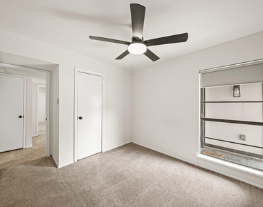 6711 Pickett Drive - Photo Thumbnail 23