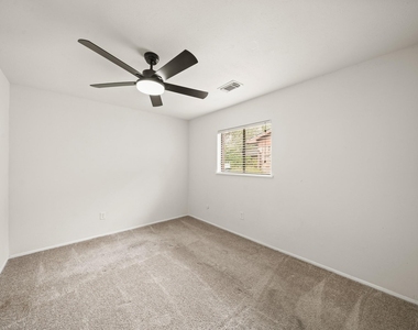 6711 Pickett Drive - Photo Thumbnail 24