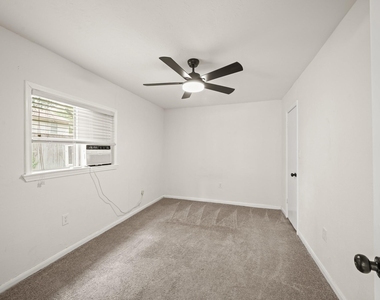 6711 Pickett Drive - Photo Thumbnail 16