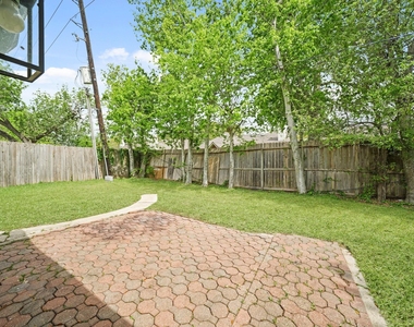 6711 Pickett Drive - Photo Thumbnail 27