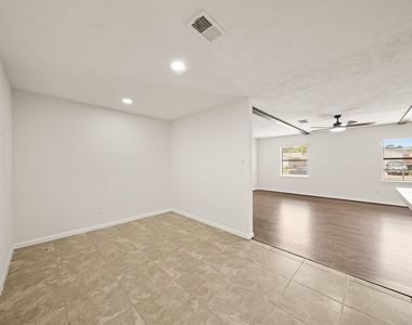 6711 Pickett Drive - Photo Thumbnail 8
