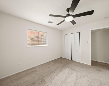 6711 Pickett Drive - Photo Thumbnail 25