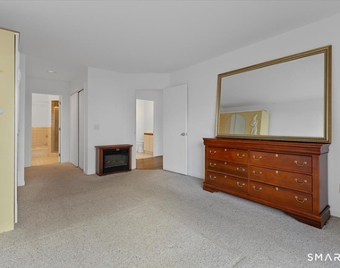 13 Harbour Close - Photo Thumbnail 15
