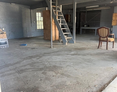 6822 Stearns St Road - Photo Thumbnail 12
