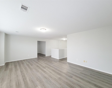 3602 Zephyr Glen Way - Photo Thumbnail 28