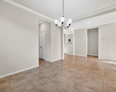 10519 Forfar Lane - Photo Thumbnail 6
