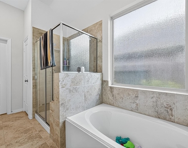 10519 Forfar Lane - Photo Thumbnail 40