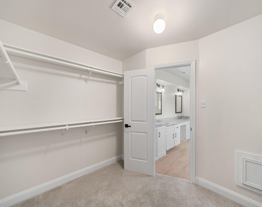15034 Rose Valley Drive - Photo Thumbnail 30