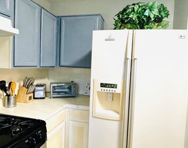 118 Willoughby Court - Photo Thumbnail 13