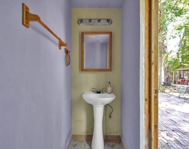 6715 Dillon Drive - Photo Thumbnail 24