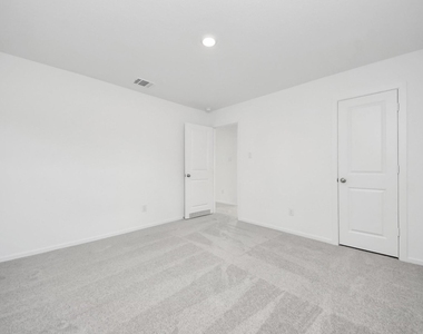 31422 Casacalenda Lane - Photo Thumbnail 23