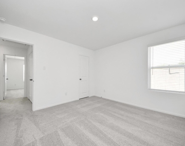 31422 Casacalenda Lane - Photo Thumbnail 22