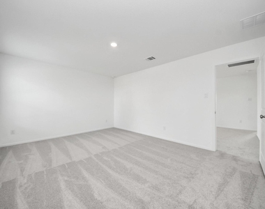 31422 Casacalenda Lane - Photo Thumbnail 14