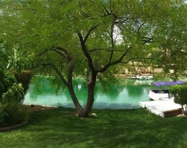8741 Newport Isle Court - Photo Thumbnail 11