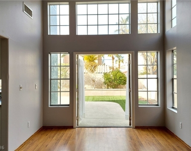 8272 Tibana Way - Photo Thumbnail 18