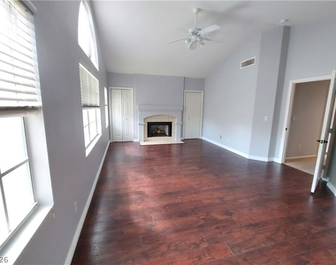 8272 Tibana Way - Photo Thumbnail 37