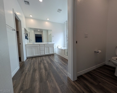 2932 Moulin Heights Street - Photo Thumbnail 16