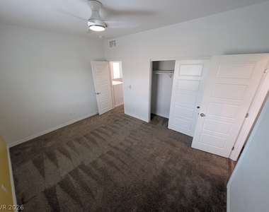 2932 Moulin Heights Street - Photo Thumbnail 15