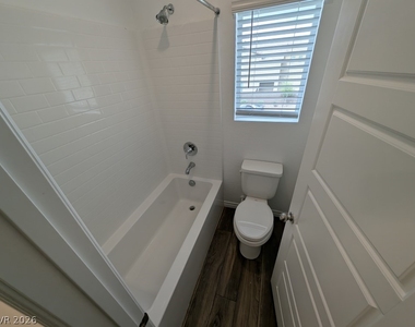 2932 Moulin Heights Street - Photo Thumbnail 24