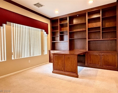 4952 Grey Mesa Street - Photo Thumbnail 9