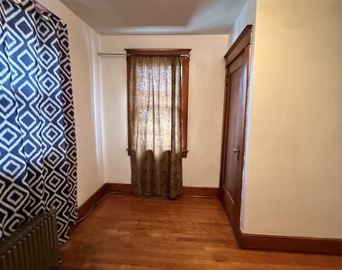 198 Chapin Street - Photo Thumbnail 9