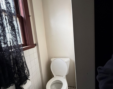 198 Chapin Street - Photo Thumbnail 12
