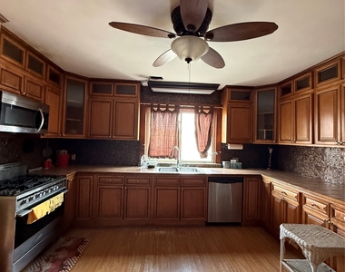 198 Chapin Street - Photo Thumbnail 11