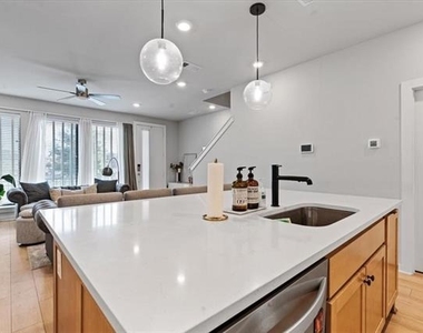 2268 Rook Drive - Photo Thumbnail 2