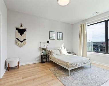 2268 Rook Drive - Photo Thumbnail 9