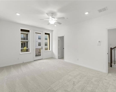 1279 Doris May Drive - Photo Thumbnail 10