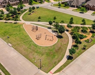 16613 Dry Creek Boulevard - Photo Thumbnail 18