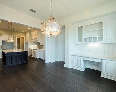 16138 Moonseed Road - Photo Thumbnail 14