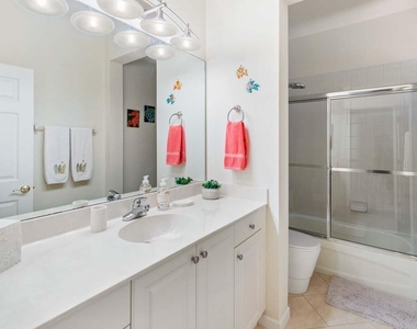 2371 Sw Carriage Hill Terrace - Photo Thumbnail 32