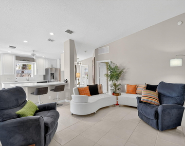 3103 Verdmont Lane - Photo Thumbnail 15