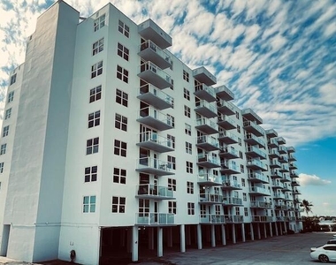3450 S Ocean Boulevard - Photo Thumbnail 7