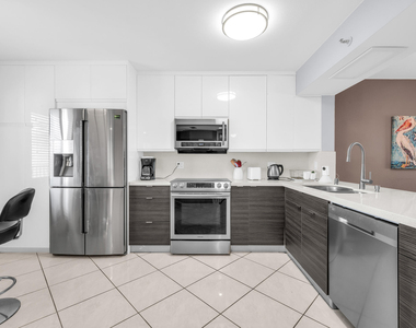 14475 Strathmore Lane - Photo Thumbnail 1