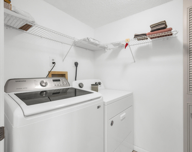 14475 Strathmore Lane - Photo Thumbnail 4