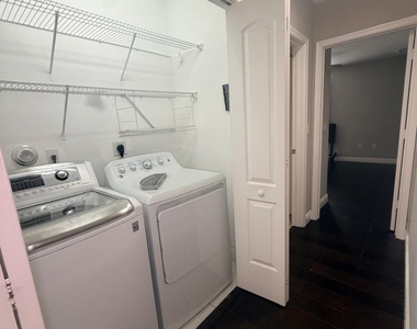 7644 Foxcroft Lane - Photo Thumbnail 14