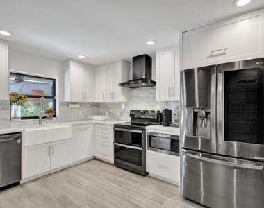 1606 Se 1st Street - Photo Thumbnail 18