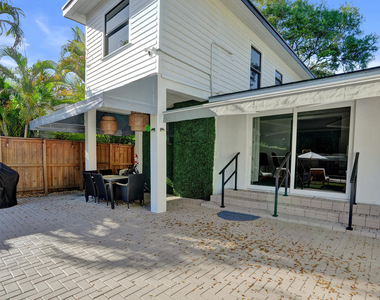1606 Se 1st Street - Photo Thumbnail 39