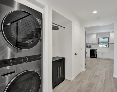 1606 Se 1st Street - Photo Thumbnail 14