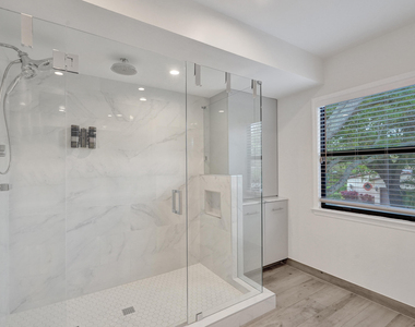 1606 Se 1st Street - Photo Thumbnail 33