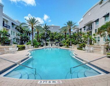 600 S Dixie Highway - Photo Thumbnail 22