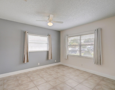 3929 Kenas Street - Photo Thumbnail 9