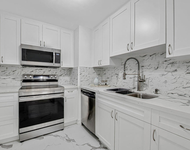 5600 N Flagler Drive - Photo Thumbnail 10